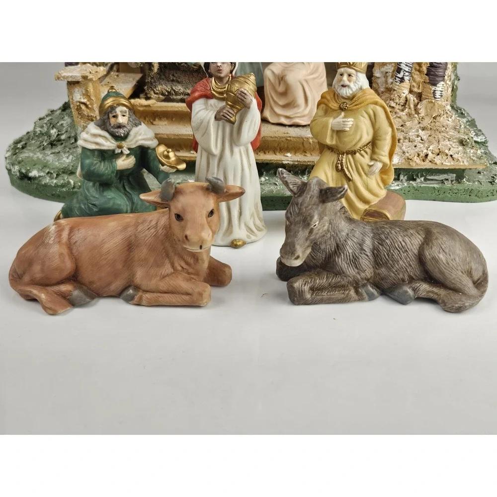Vintage Mercuries Porcelain Christmas Nativity Scene Set Of 10 Handpainted w/Box